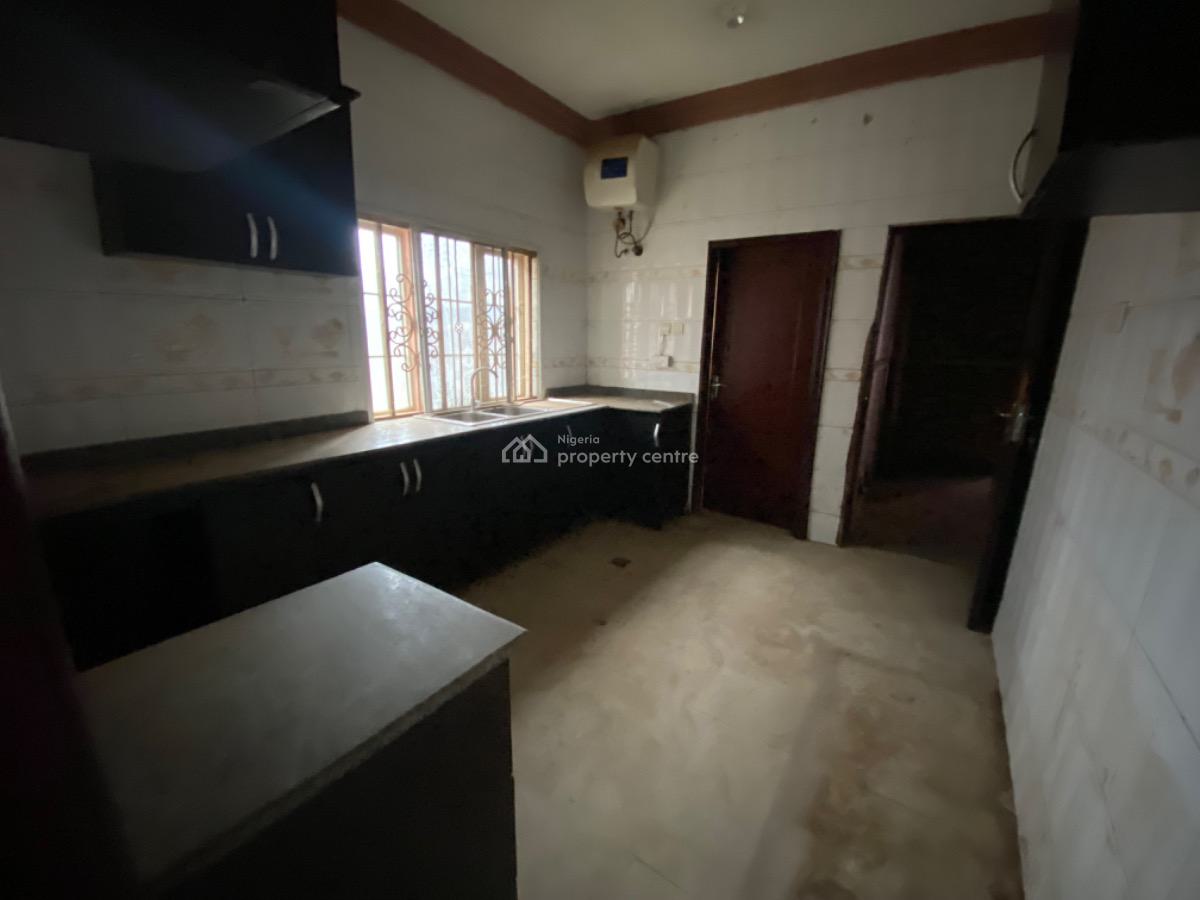 4 Bedroom Terrace Duplex with Bq, After Solar Power Training Center, Durumi, Abuja, Terraced Duplex for Rent