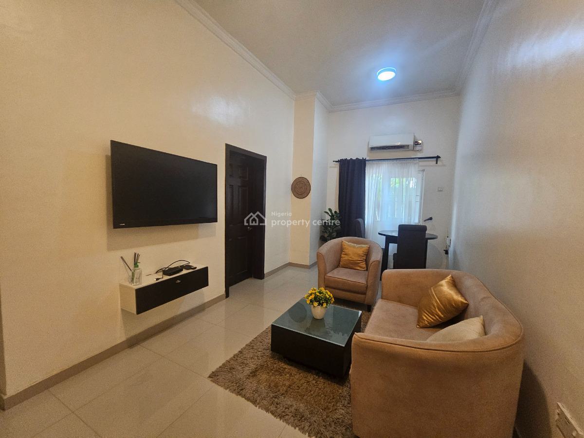 Furnished and Serviced 1 Bedroom Apartment, Ikeja Gra, Ikeja, Lagos, Flat / Apartment for Rent