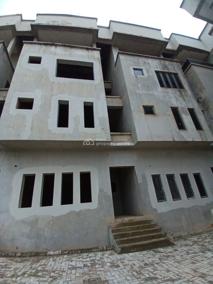 Uncompleted Building 5 Bedroom Terrace Duplex with 1room Bq, Guzape Abuja Diplomatic Zone, Guzape District, Abuja, Terraced Duplex for Sale
