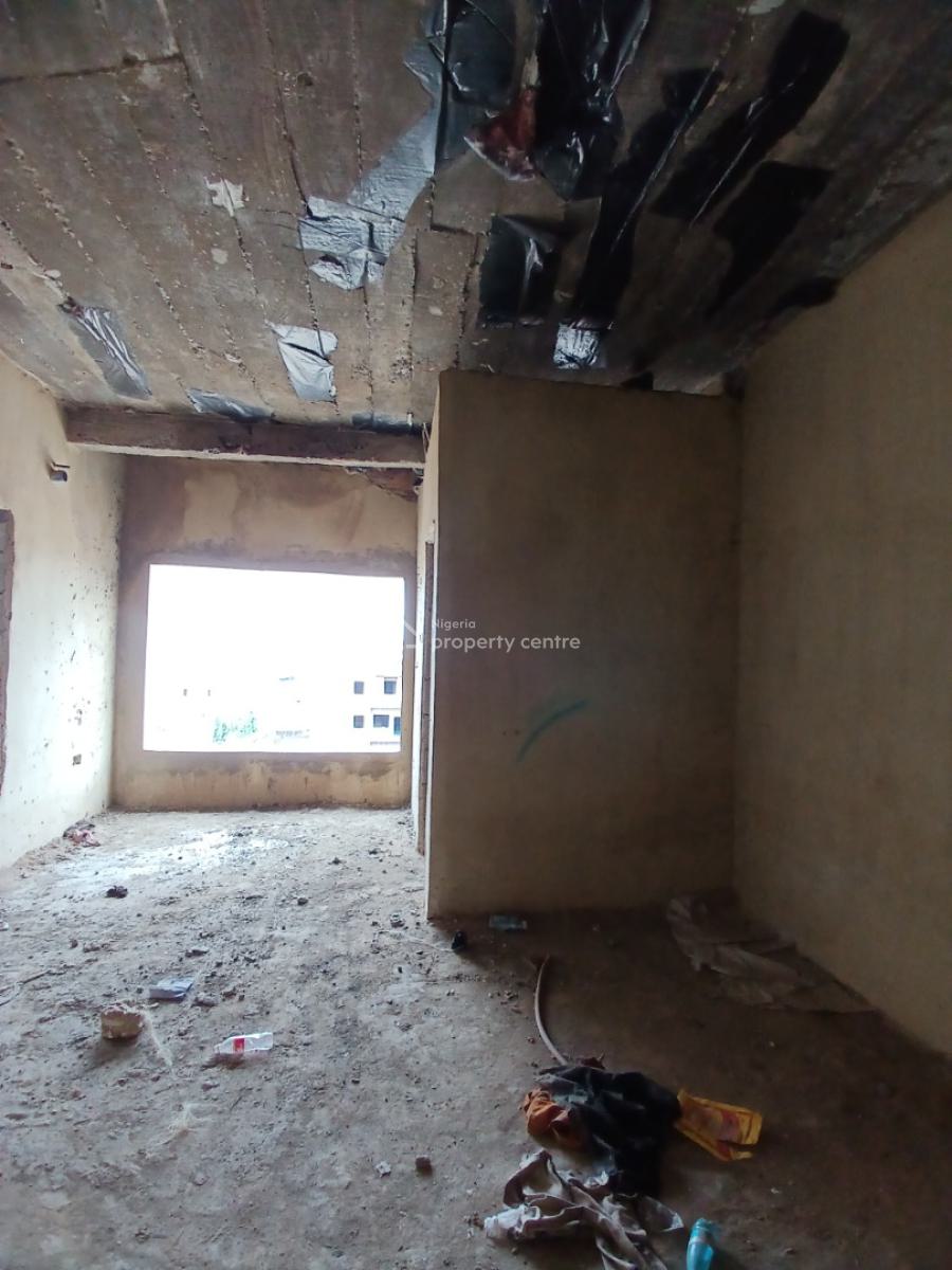 Uncompleted Building 5 Bedroom Terrace Duplex with 1room Bq, Guzape Abuja Diplomatic Zone, Guzape District, Abuja, Terraced Duplex for Sale