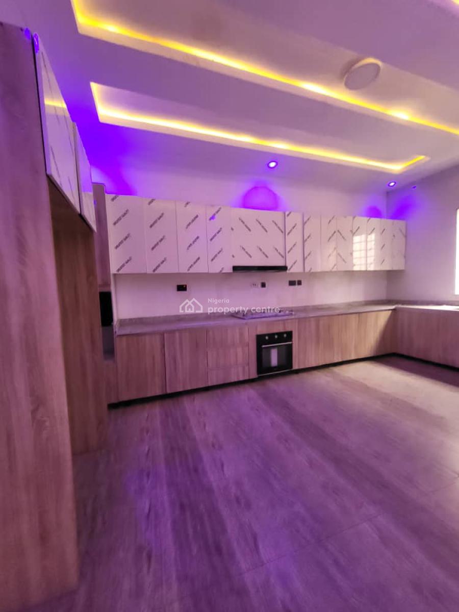 Brand New Specious Well Built Luxury  Cornerpiece 4 Bedroom Duplex & Bq, Ikate, Lekki, Lagos, House for Sale