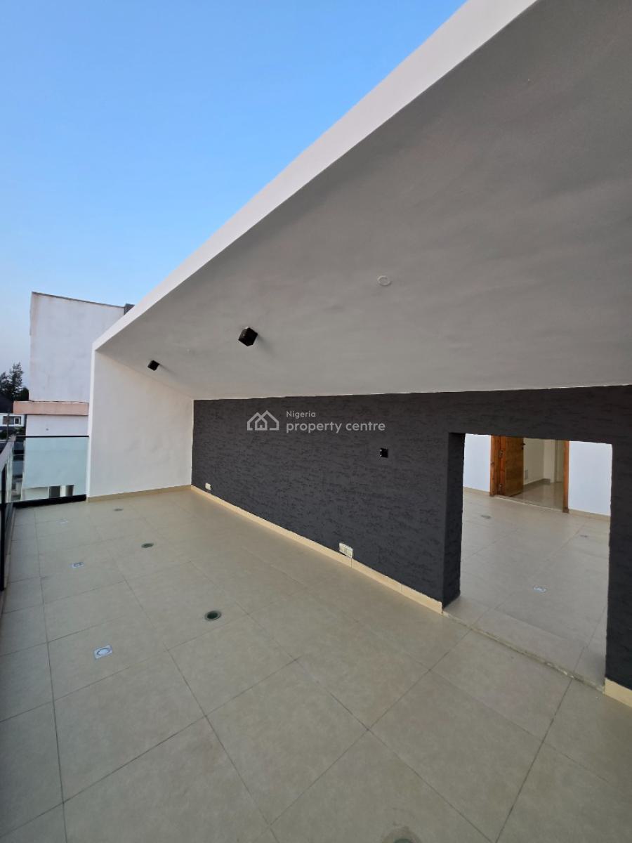 5 Bedroom Contemporary House Sitting on 400sqm with Parking for 4 Cars, Lekky County- Megamound, Ikota, Lekki, Lagos, Detached Duplex for Sale