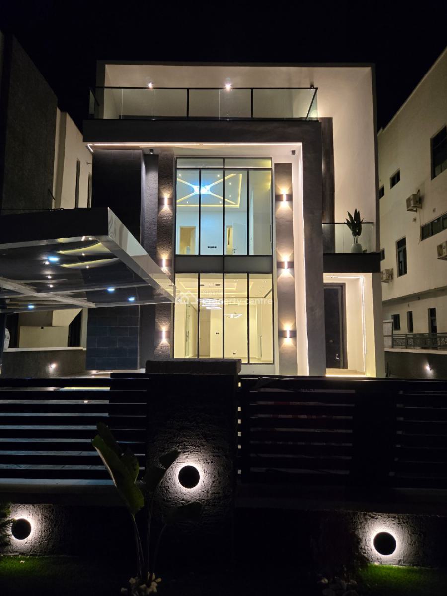 5 Bedroom Contemporary House Sitting on 400sqm with Parking for 4 Cars, Lekky County- Megamound, Ikota, Lekki, Lagos, Detached Duplex for Sale