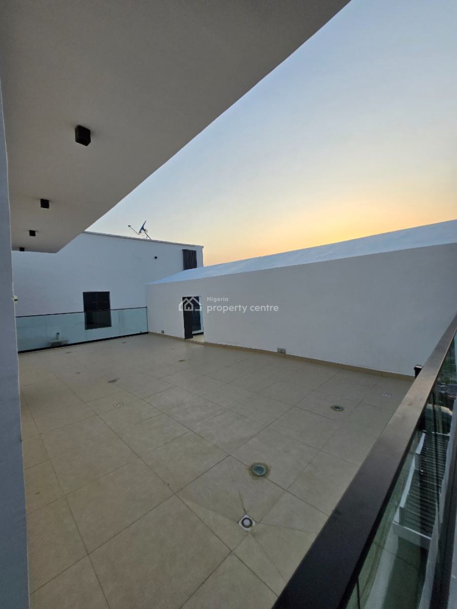 5 Bedroom Contemporary House Sitting on 400sqm with Parking for 4 Cars, Lekky County- Megamound, Ikota, Lekki, Lagos, Detached Duplex for Sale