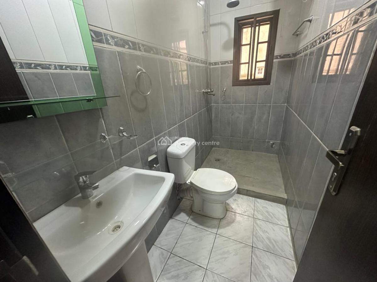 Luxurious & Topnotch 4 Bedrooms Semi Detached Duplex with Bq Space, Fha Estate, Guzape District, Abuja, Semi-detached Duplex for Sale