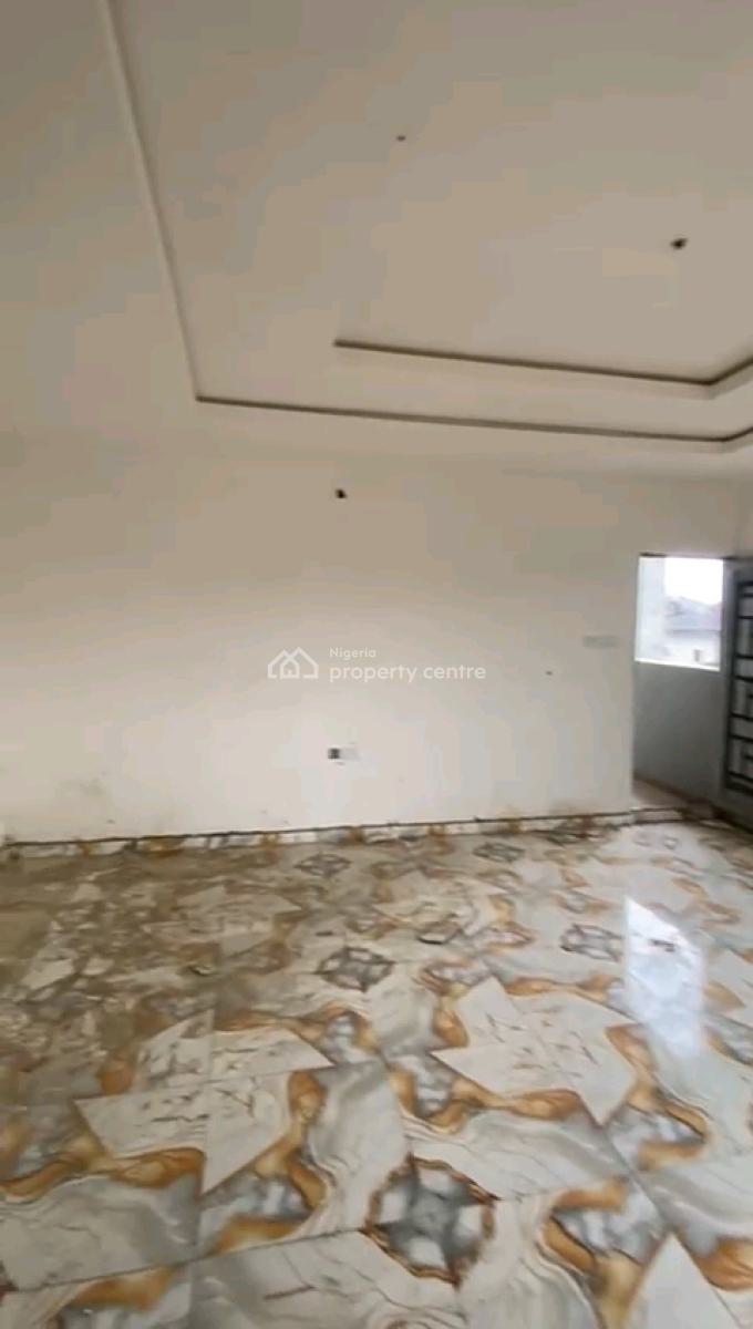 Newly Built, Spacious & Standard 2 Bedroom Apartment; Upstairs, Off Pedro Road, Gbagada, Lagos, Flat / Apartment for Rent