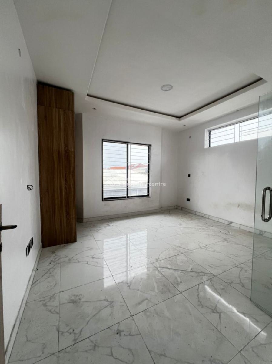 Luxury Five (5) Bedroom Semi Detached Duplex, Lekki Phase 1, Lekki, Lagos, Semi-detached Duplex for Rent