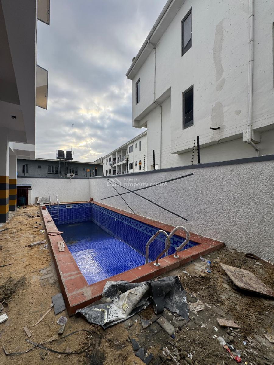 Spacious 2 Bedroom Apartment Within a Serene Environment, Ologolo, Lekki, Lagos, Flat / Apartment for Sale