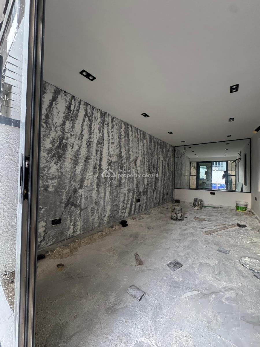 Spacious 2 Bedroom Apartment Within a Serene Environment, Ologolo, Lekki, Lagos, Flat / Apartment for Sale