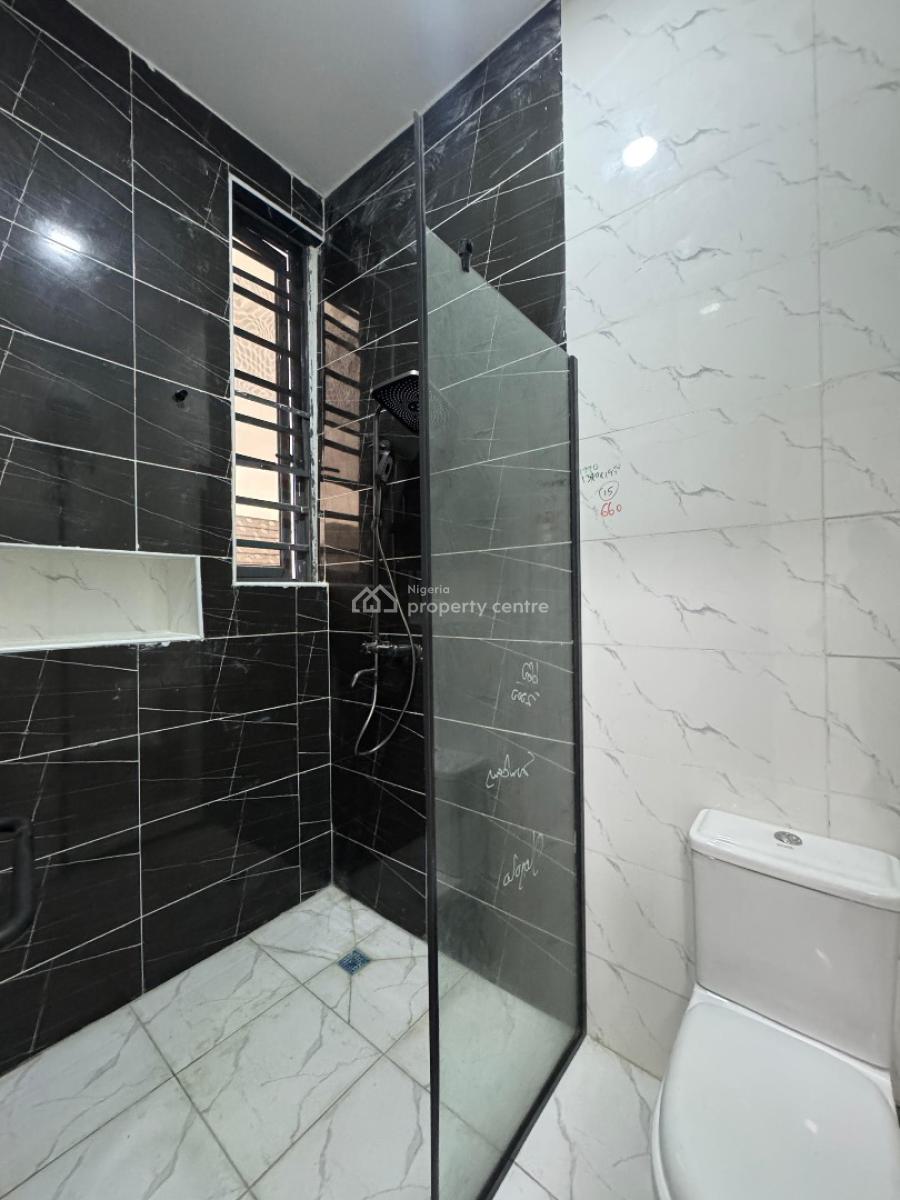 Spacious 2 Bedroom Apartment Within a Serene Environment, Ologolo, Lekki, Lagos, Flat / Apartment for Sale