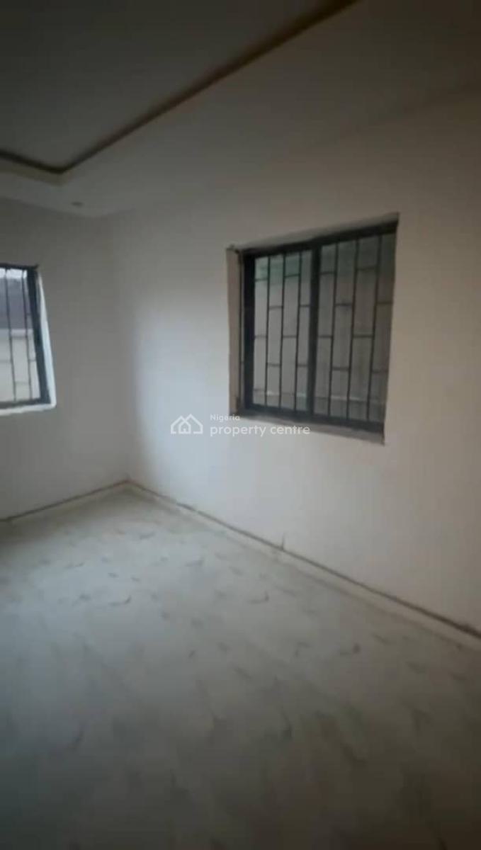 Newly Built 2 Bedroom Flat, Alagomeji, Yaba, Lagos, Flat / Apartment for Rent