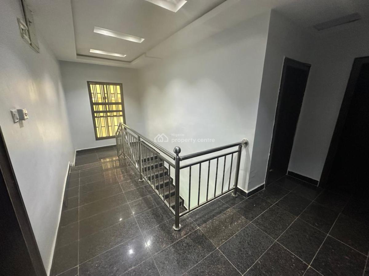 Tastefully Finished 4 Bedroom Semi Detached Duplex, Guzape District, Abuja, Semi-detached Duplex for Sale