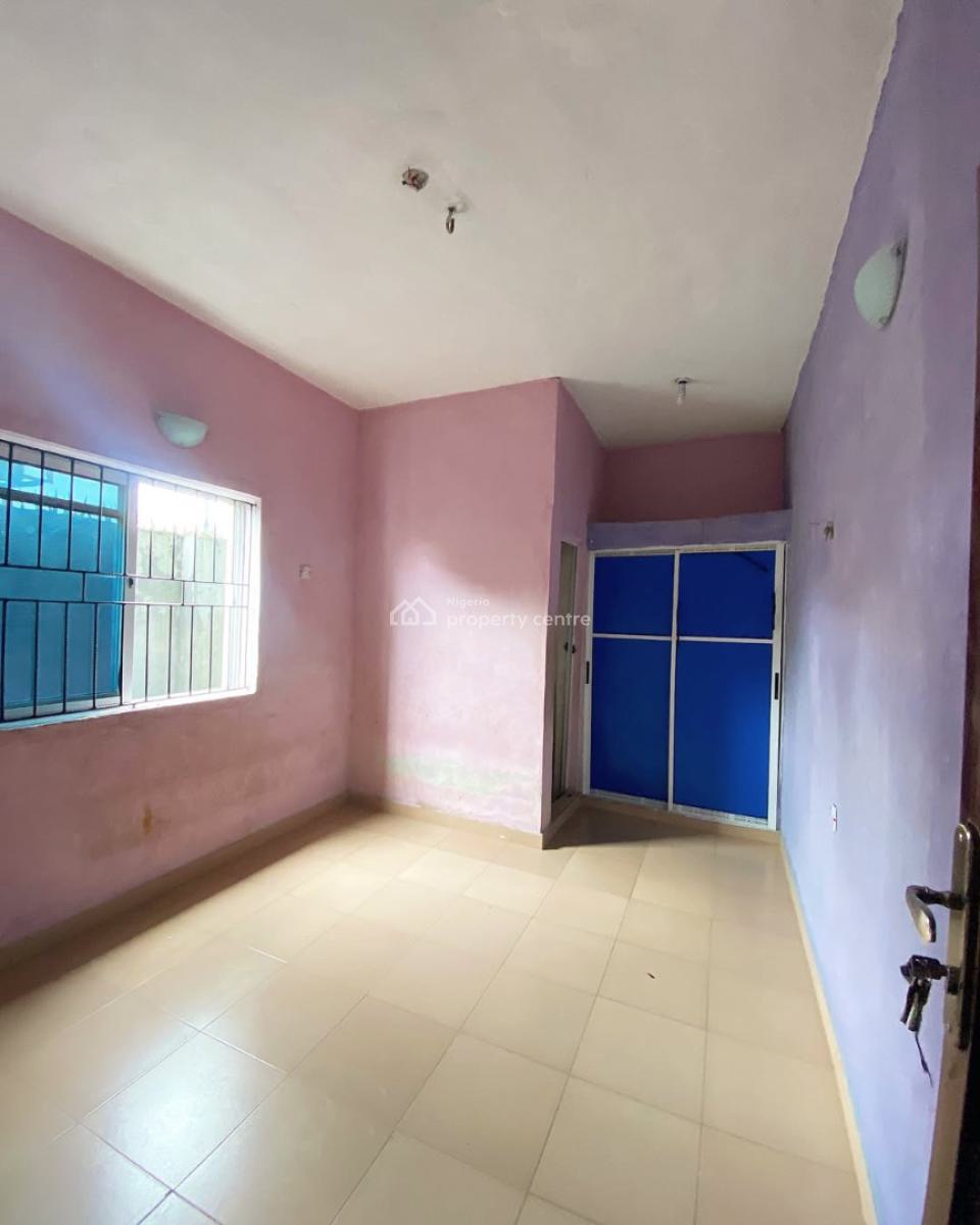 Neat 1 Bedroom Apartment with 2 Toilets  in a Well Secured Estate, Farm Estate Off Rumuokwurusi Tank Flyover, Atali, Port Harcourt, Rivers, Flat / Apartment for Rent
