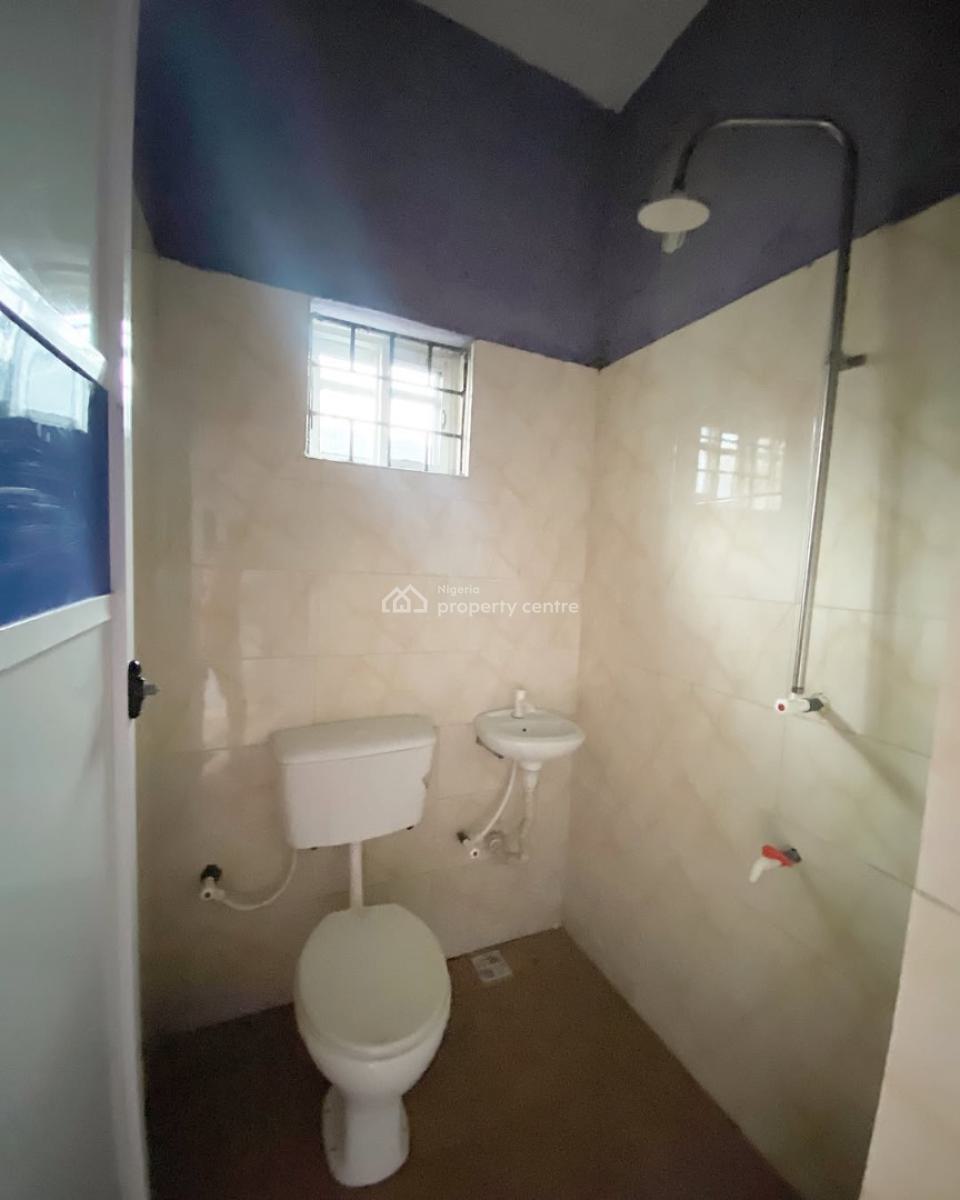 Neat 1 Bedroom Apartment with 2 Toilets  in a Well Secured Estate, Farm Estate Off Rumuokwurusi Tank Flyover, Atali, Port Harcourt, Rivers, Flat / Apartment for Rent