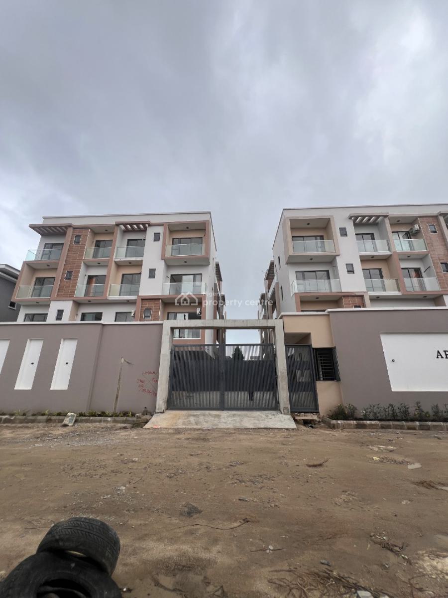 Stunning 2 Bedroom Apartment with Swimming Pool and Elevator, Stunning 2 Bed with Swimming Pool and Elevators Perfect for Investment, Lekki, Lagos, Flat / Apartment for Sale