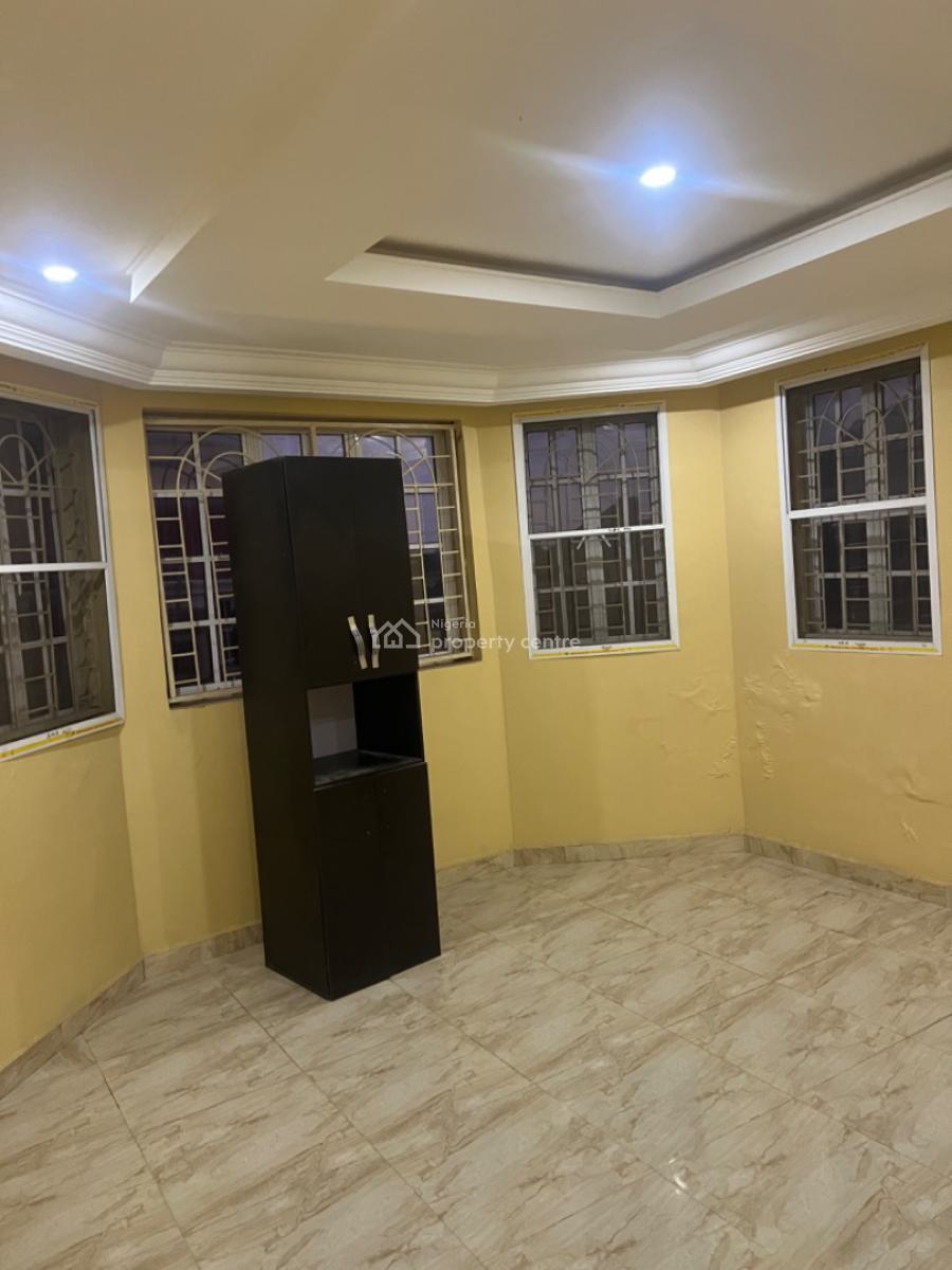 Standard 5-bedroom Duplex, Emmanuel Mbaka Road, Lugbe District, Abuja, Detached Duplex for Rent