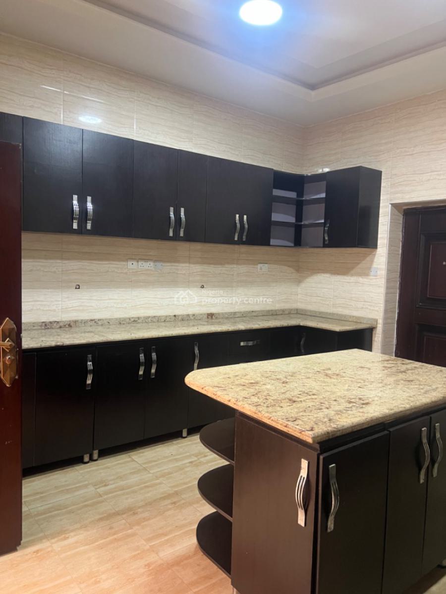 Standard 5-bedroom Duplex, Emmanuel Mbaka Road, Lugbe District, Abuja, Detached Duplex for Rent