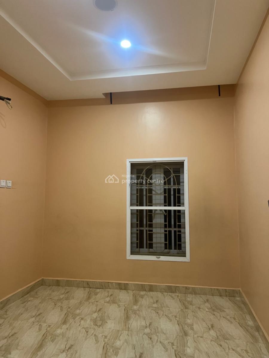 Standard 5-bedroom Duplex, Emmanuel Mbaka Road, Lugbe District, Abuja, Detached Duplex for Rent