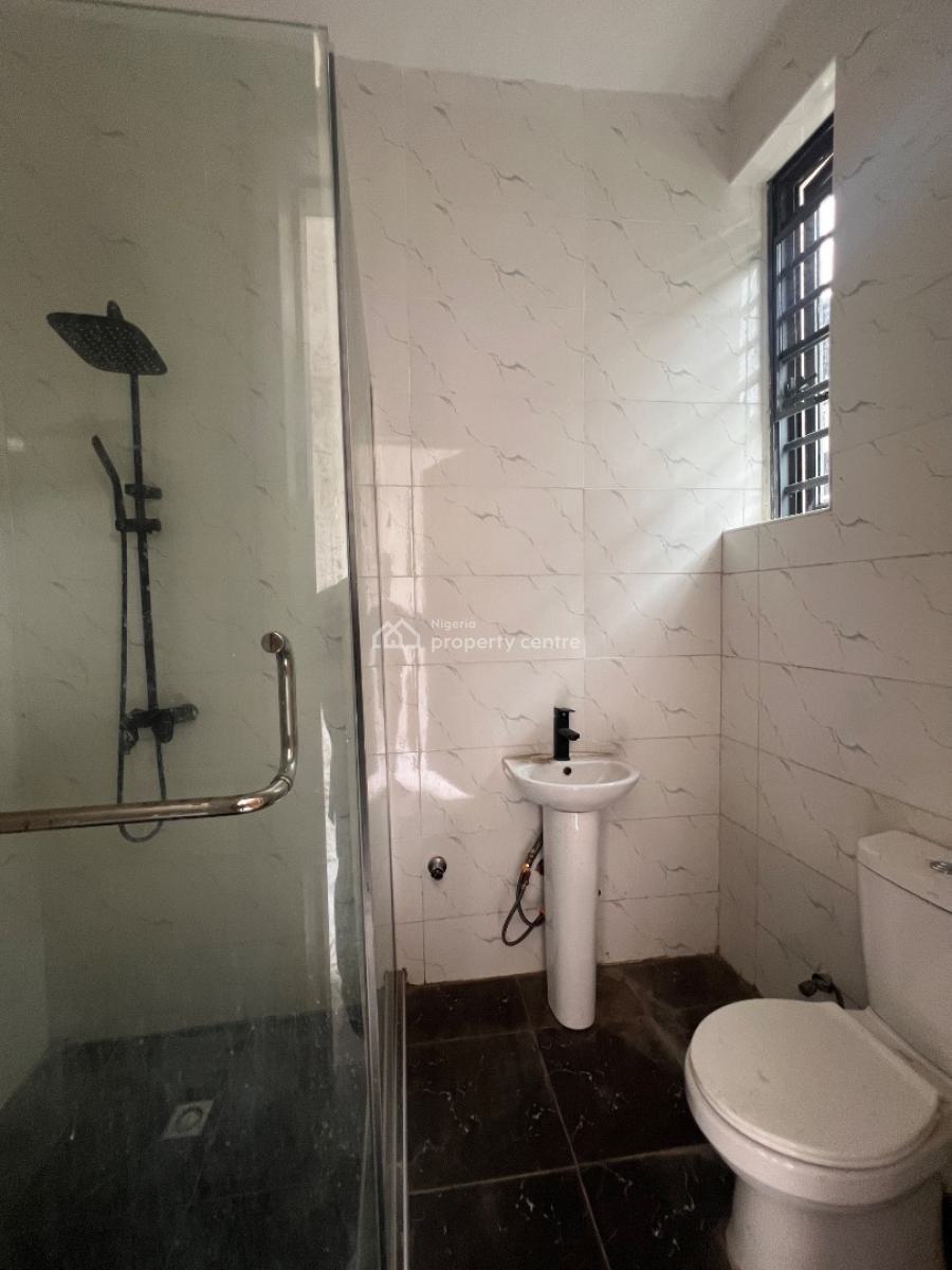 Contemporary 2 Bedroom Apartment with Swimming Pool, Gym and Elevator, Ologolo, Lekki, Lagos, Flat / Apartment for Sale