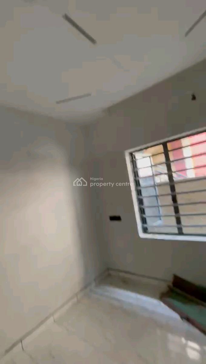 Standard and Newly Built Mini Flat Bungalow, Ladilak, Shomolu, Lagos, Mini Flat (room and Parlour) for Rent