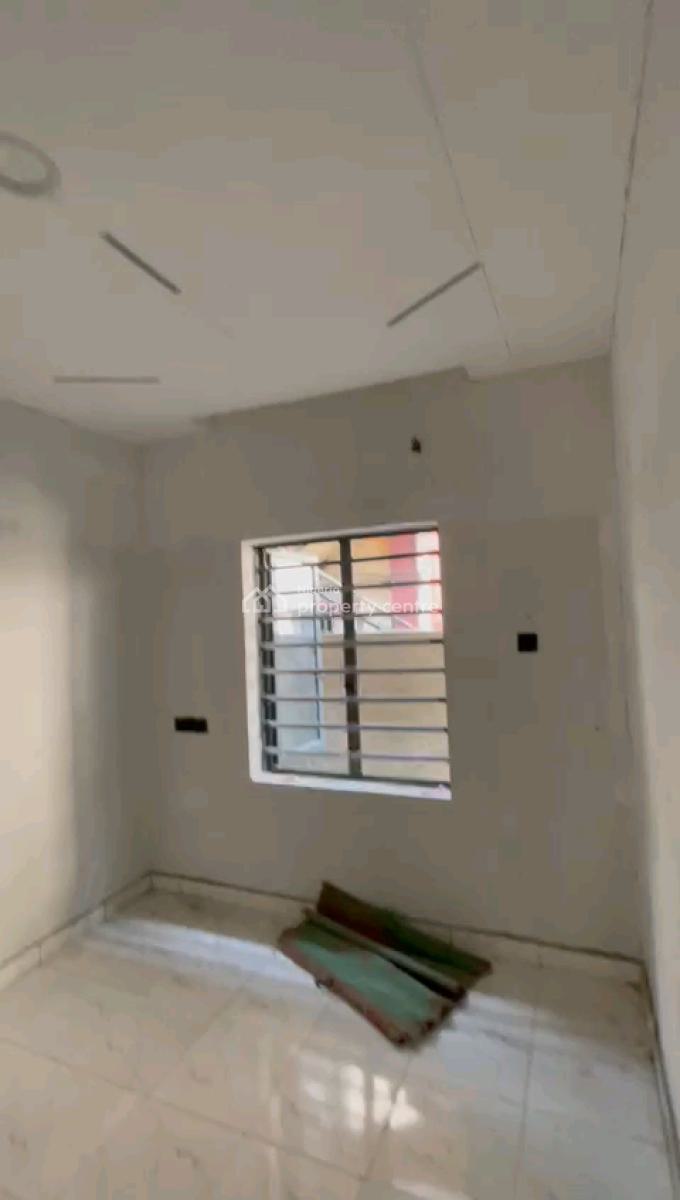 Standard and Newly Built Mini Flat Bungalow, Ladilak, Shomolu, Lagos, Mini Flat (room and Parlour) for Rent