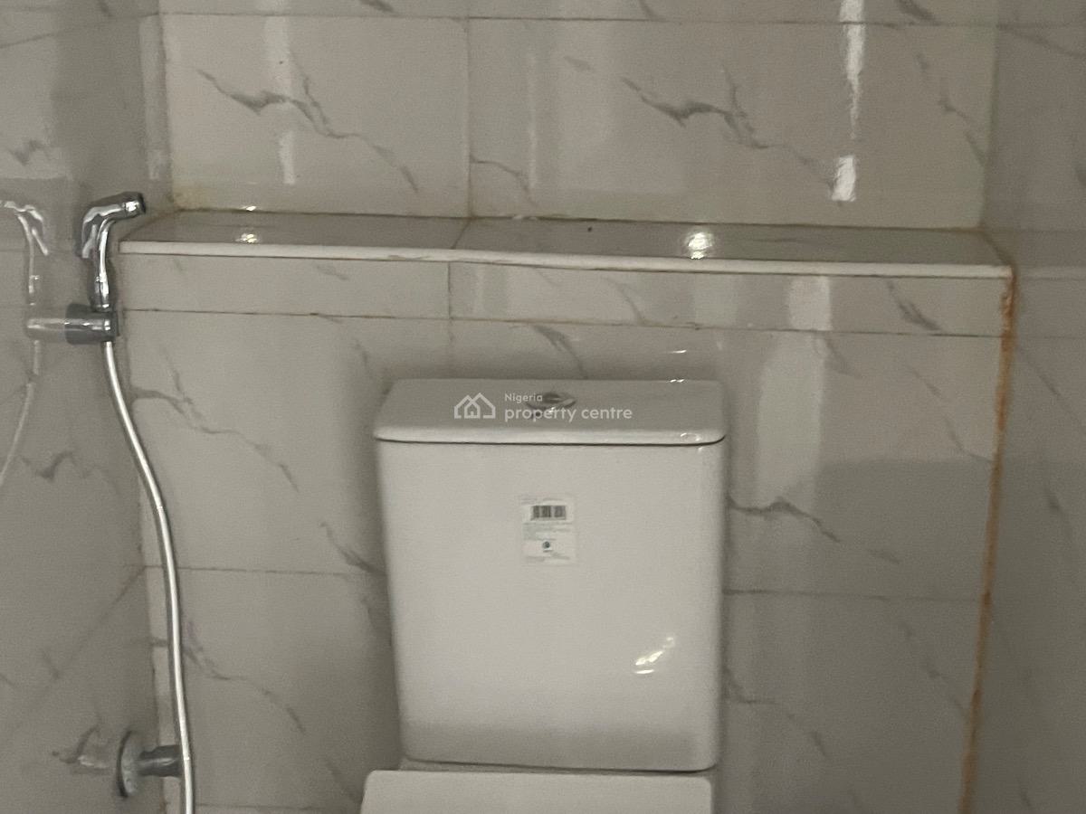 Very Clean  2 Bedroom with Bq, Eleganza Gardens at Vgc Bus Stop, Vgc, Lekki, Lagos, Flat / Apartment for Rent
