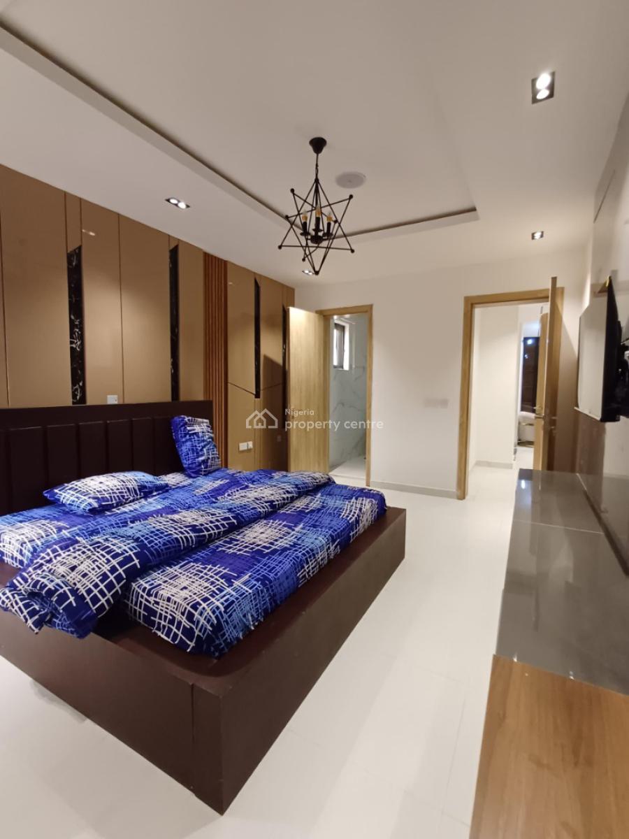 Fully Furnished & Serviced 2-bedroom Apartment + Bq, Lekki Phase 1, Lekki, Lagos, Flat / Apartment for Rent