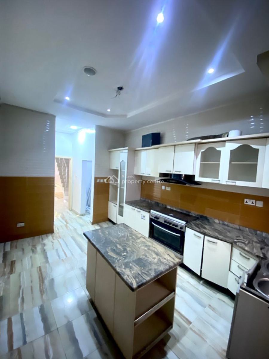 4 Bedroom Semi Detached Duplex with Bq and Come with Inverter, Chevron Drive, Chevron, Lekki, Lagos, Semi-detached Duplex for Rent