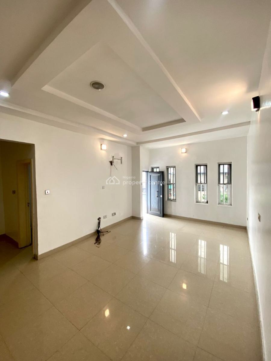 4 Bedroom Semi Detached Duplex with Bq and Come with Inverter, Chevron Drive, Chevron, Lekki, Lagos, Semi-detached Duplex for Rent