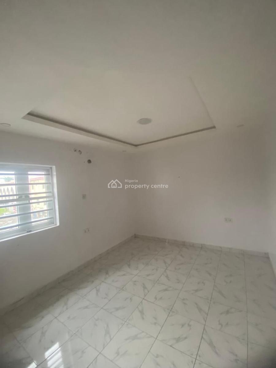 Room Self Contain, Yaba, Lagos, Self Contain (single Rooms) for Rent