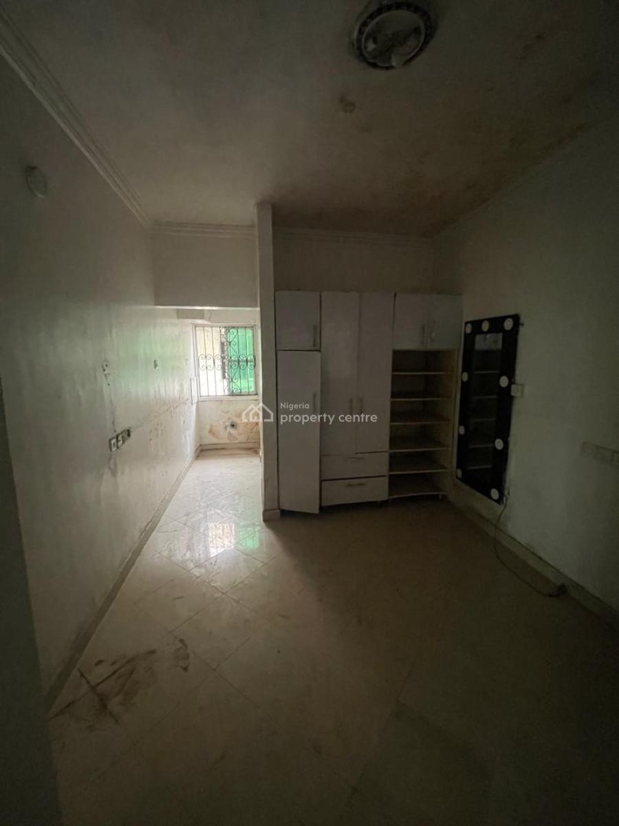 Twin 6 Bedroom Detached Apartments with Bq (mini Flat), Lekki Phase 1, Lekki, Lagos, Flat / Apartment for Rent