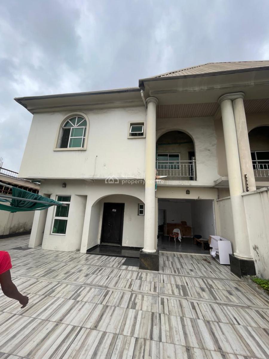 Twin 6 Bedroom Detached Apartments with Bq (mini Flat), Lekki Phase 1, Lekki, Lagos, Flat / Apartment for Rent