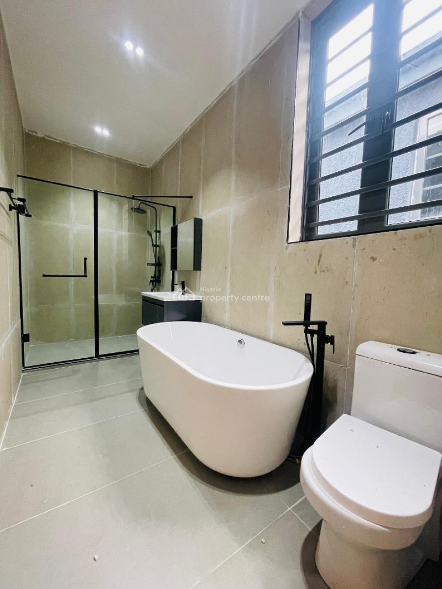 Beautifully Carved Luxury 5 Bedroom Detached Home with Bq, Lekki Phase 1, Lekki, Lagos, Detached Duplex for Sale
