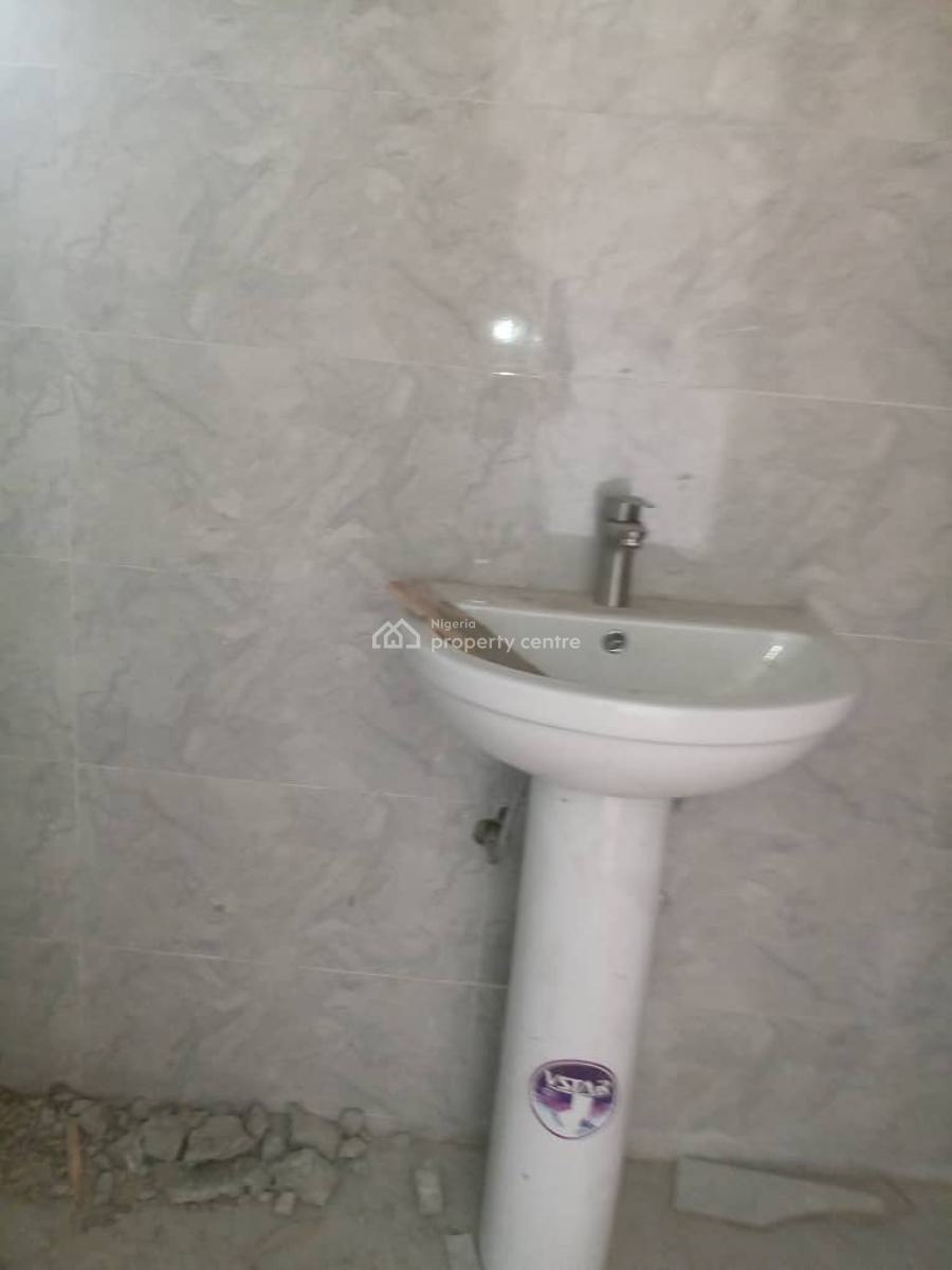a Luxury 2 Bedrooms Flat with Excel, Rock Stone Estate, Badore, Ajah, Lagos, Flat / Apartment for Rent