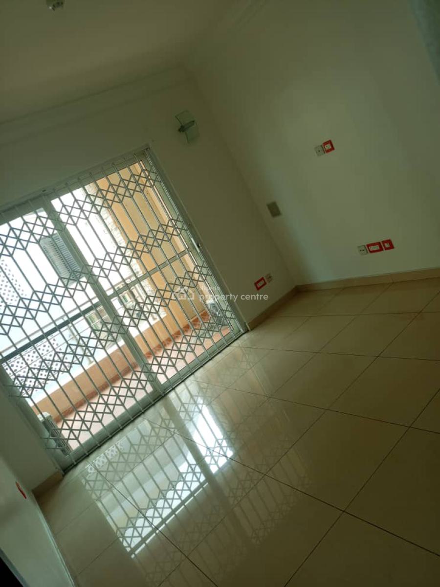 Fully Service 4 Bedroom Terrace Duplex with 2 Room Bqs, Banana Island, Ikoyi, Lagos, Terraced Duplex for Rent
