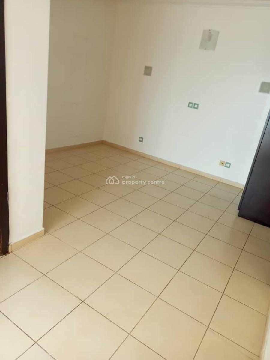 Fully Service 4 Bedroom Terrace Duplex with 2 Room Bqs, Banana Island, Ikoyi, Lagos, Terraced Duplex for Rent
