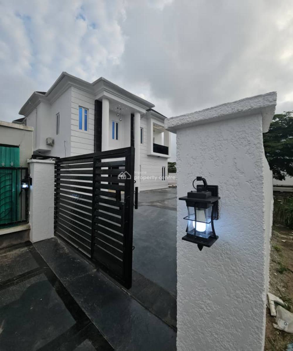 Luxurious Home - 5 Bedroom Duplex + Swimming Pool, Pinnock Beach Estate, Osapa, Lekki, Lagos, Detached Duplex for Sale