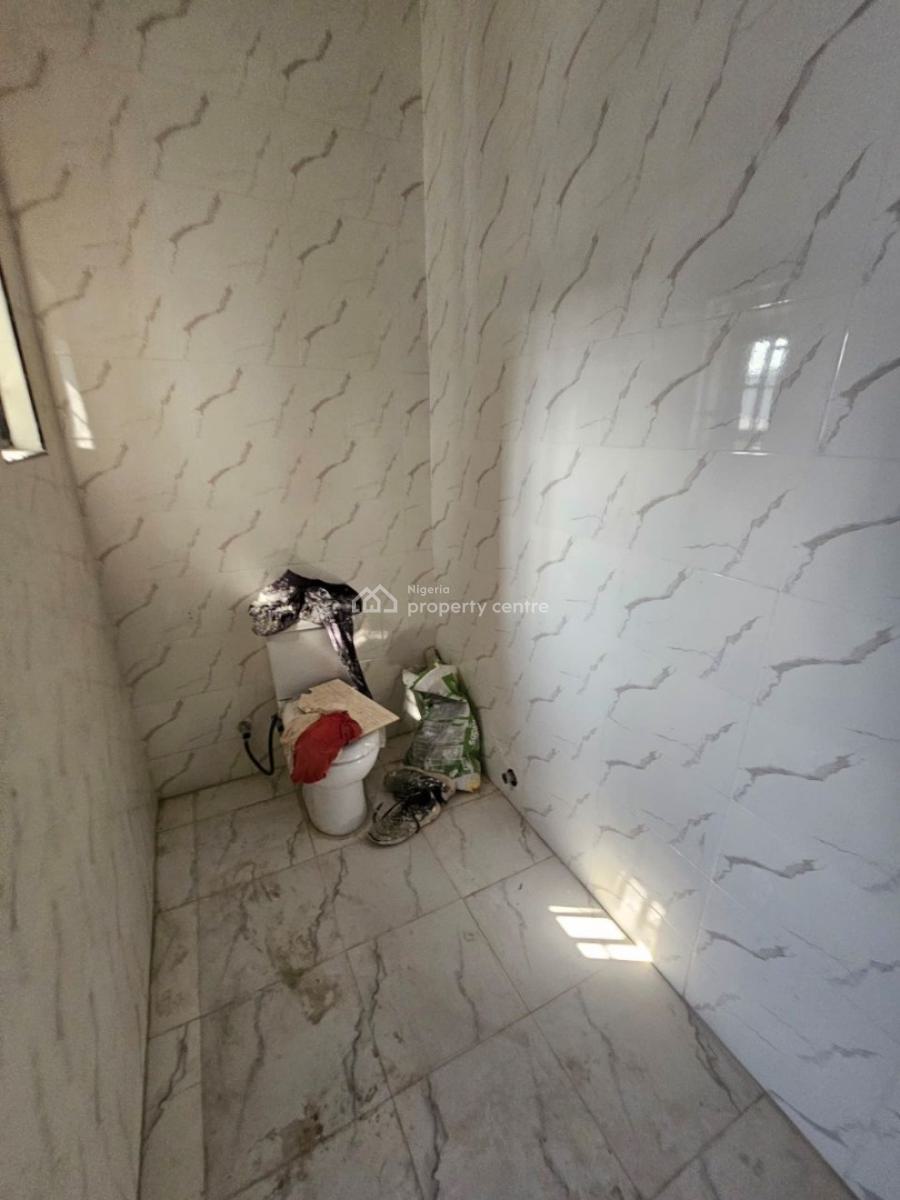 Spacius 3 Bedroom Apartments in a Prime Location Suitable for Airbnb, Surulere, Lagos, Flat / Apartment for Sale