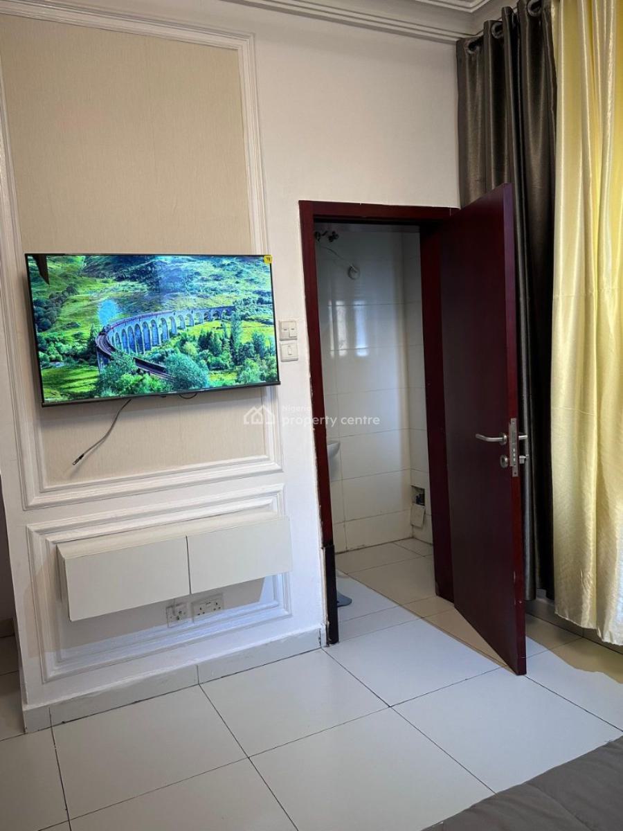 Luxury Two Bedroom Apartment with Excellent Facilities, Admiralty Road, Lekki Phase 1, Lekki, Lagos, Flat / Apartment Short Let