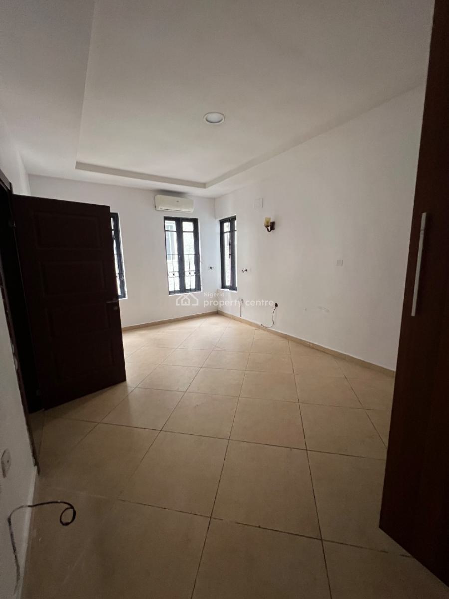 Well Maintained 3 Bedroom Flat with Elevators, Oniru, Victoria Island (vi), Lagos, Flat / Apartment for Rent