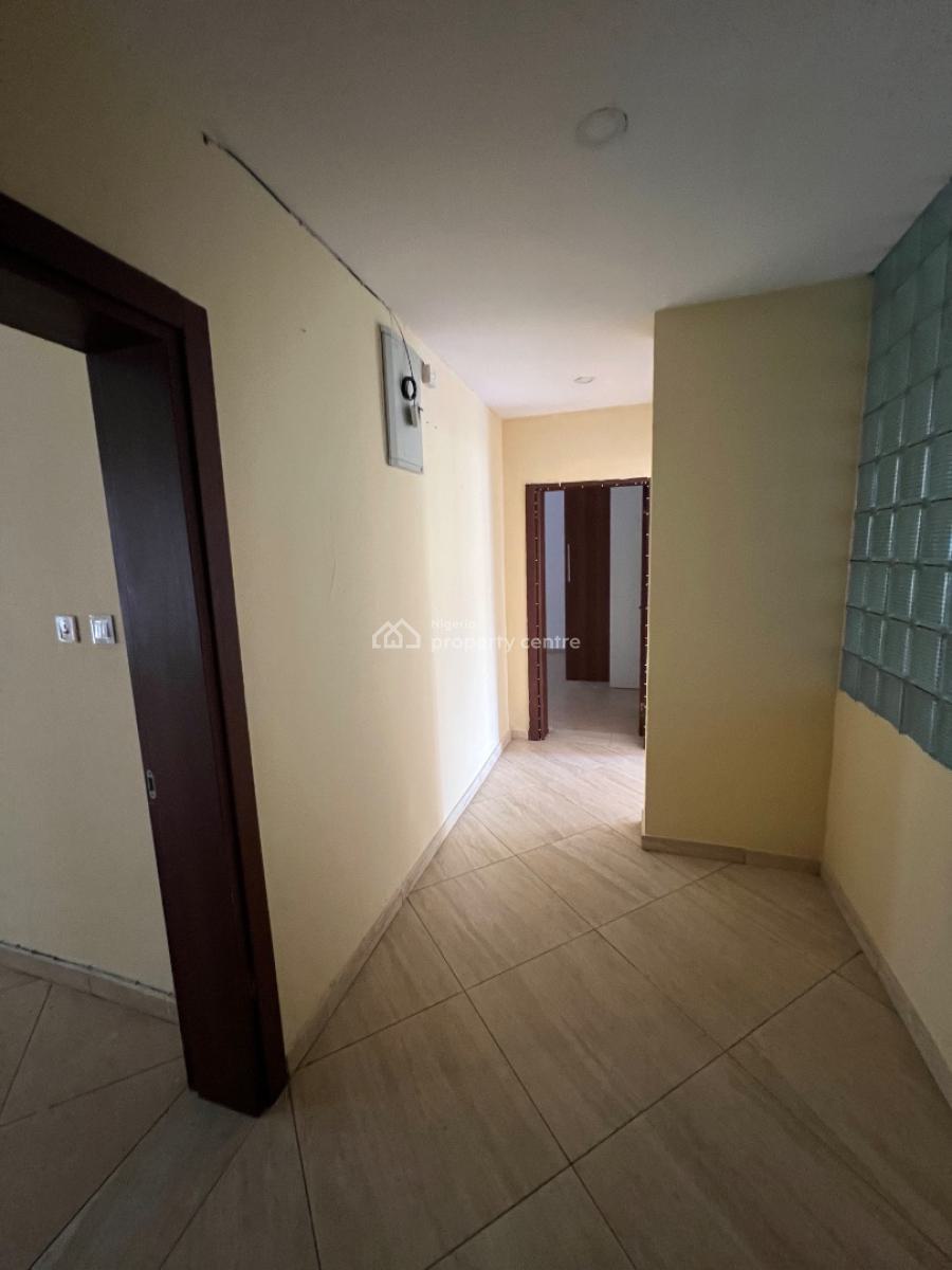 Well Maintained 3 Bedroom Flat with Elevators, Oniru, Victoria Island (vi), Lagos, Flat / Apartment for Rent