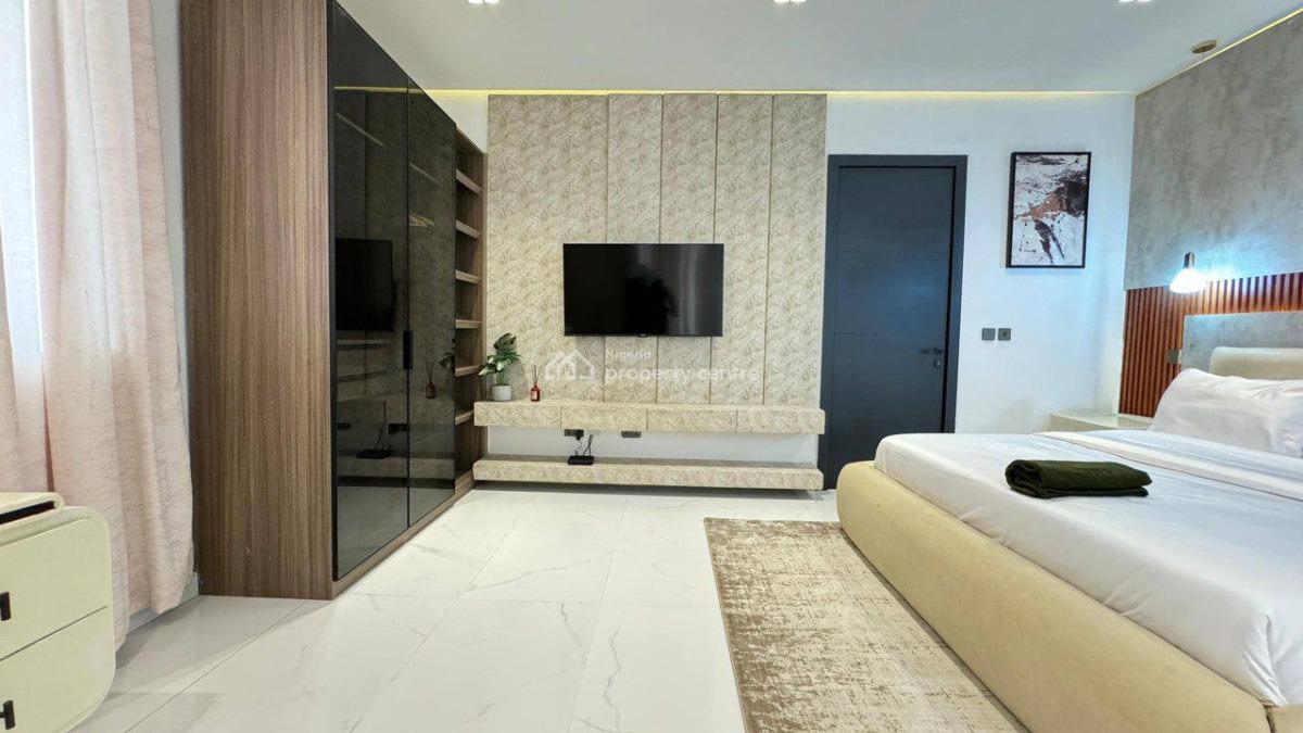 Fully Furnished 2 Bedroom Apartment with a Pool & Gym, Lekki Phase 1, Lekki, Lagos, Semi-detached Bungalow Short Let