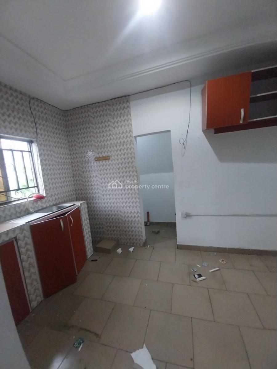 Standard 1 Bedroom Flat with Federal Light, Shell Cooperative Estate Eneka Link Road Off G U Akeh Road Eliozu, Eneka, Port Harcourt, Rivers, Flat / Apartment for Rent