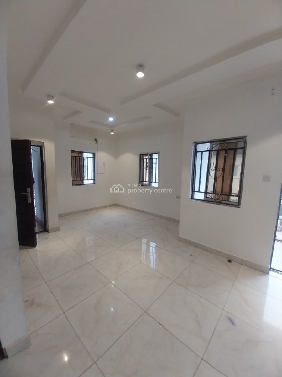 Standard 2 Bedrooms Flat with Federal Light, Shell Cooperative Estate, Eneka Link Road, Off G U Akeh Road, Eliozu, Eneka, Port Harcourt, Rivers, Flat / Apartment for Rent