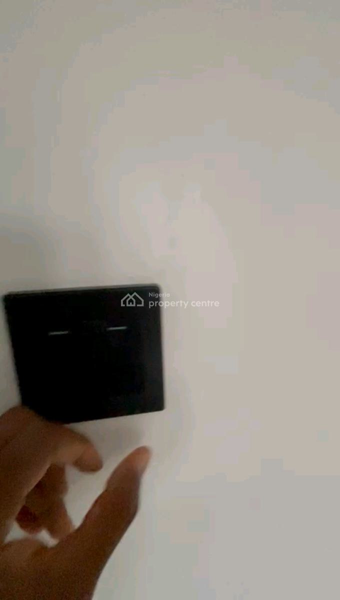 Spacious and Exclusive 3 Bedrooms Apartment, Anthony, Maryland, Lagos, Flat / Apartment for Rent