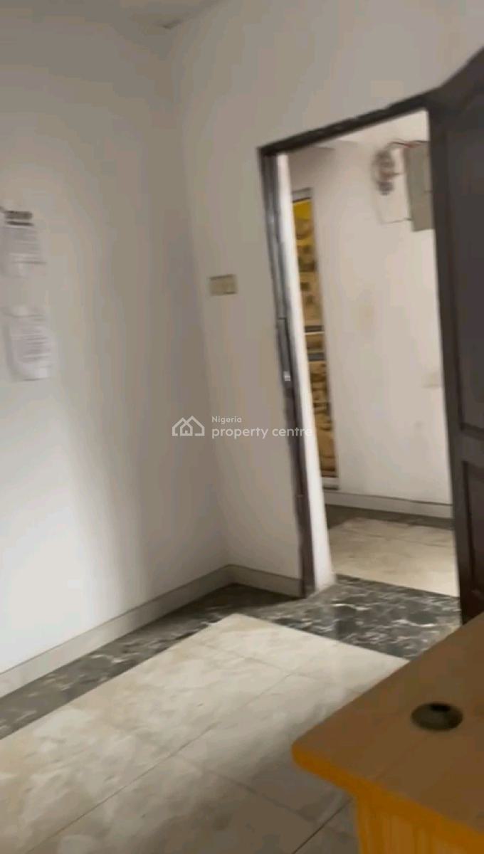 2 Rooms Office Space with an Open Space for Reception, Hebert Macaulay Way, Adekunle, Yaba, Lagos, Office Space for Rent