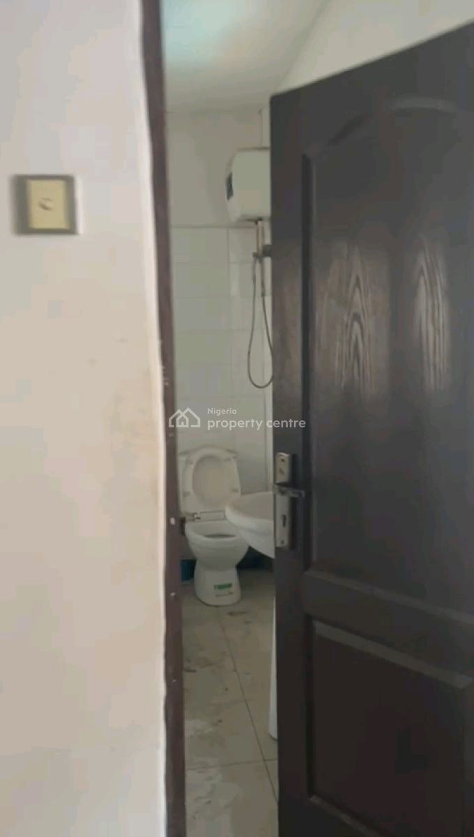 2 Rooms Office Space with an Open Space for Reception, Hebert Macaulay Way, Adekunle, Yaba, Lagos, Office Space for Rent