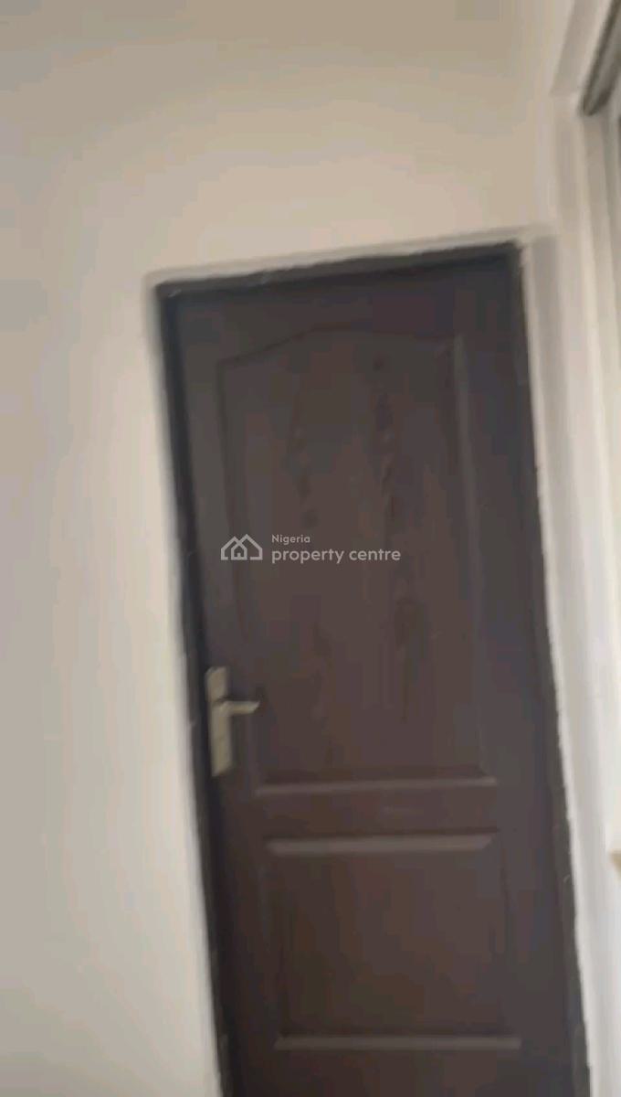 2 Rooms Office Space with an Open Space for Reception, Hebert Macaulay Way, Adekunle, Yaba, Lagos, Office Space for Rent