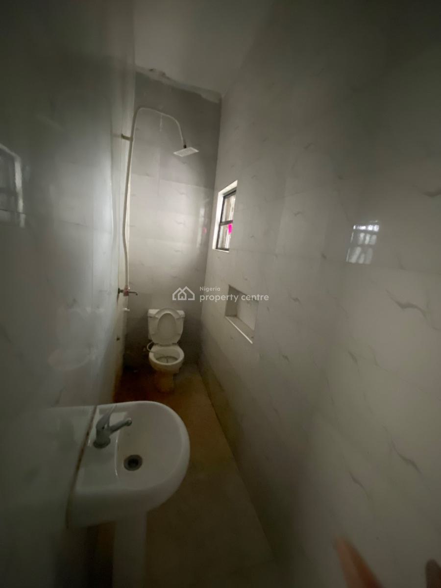 Luxurious Mini Flat in a Secured Estate, Silver Land Estate, Sangotedo, Ajah, Lagos, Mini Flat (room and Parlour) for Rent