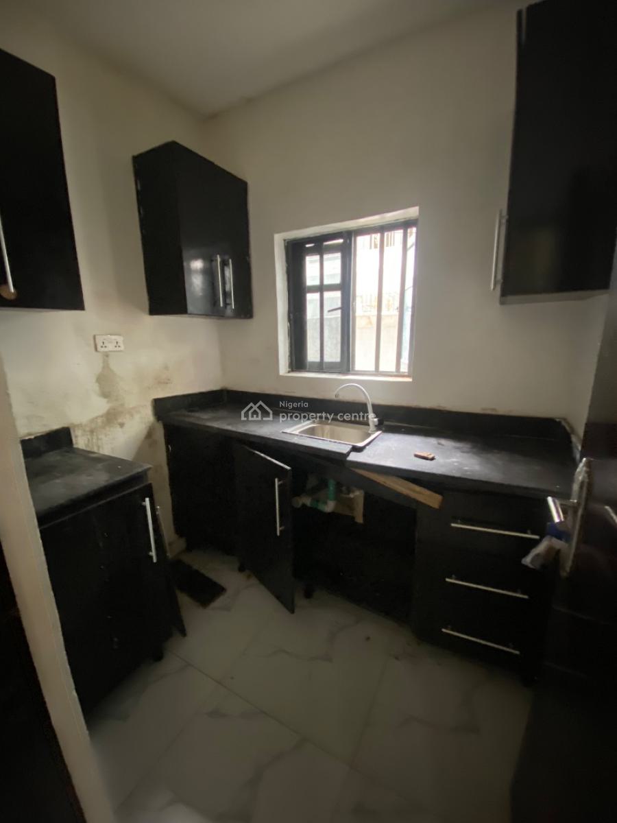 Luxurious Mini Flat in a Secured Estate, Silver Land Estate, Sangotedo, Ajah, Lagos, Mini Flat (room and Parlour) for Rent